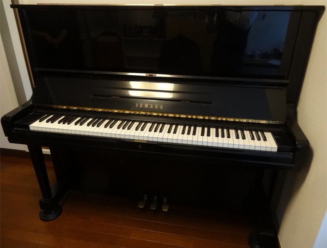 ヤマハアップライトピアノ U-5ペダル3本 - 鍵盤楽器、ピアノ